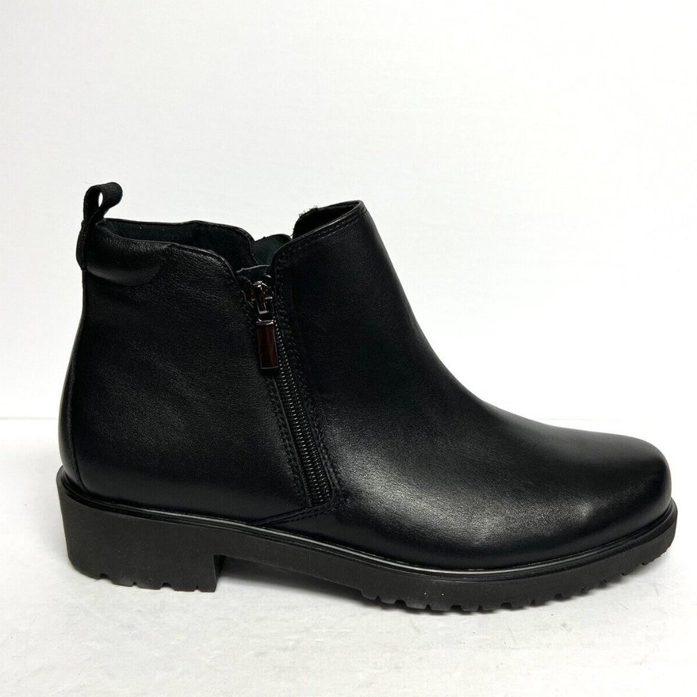 Munro Womens Rourke Bootie Black Size 9Wide